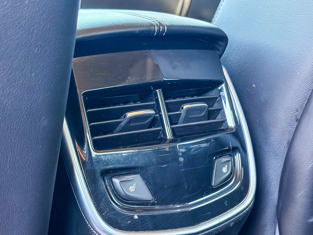 Used 2017 Cadillac XTS Luxury FWD image 9