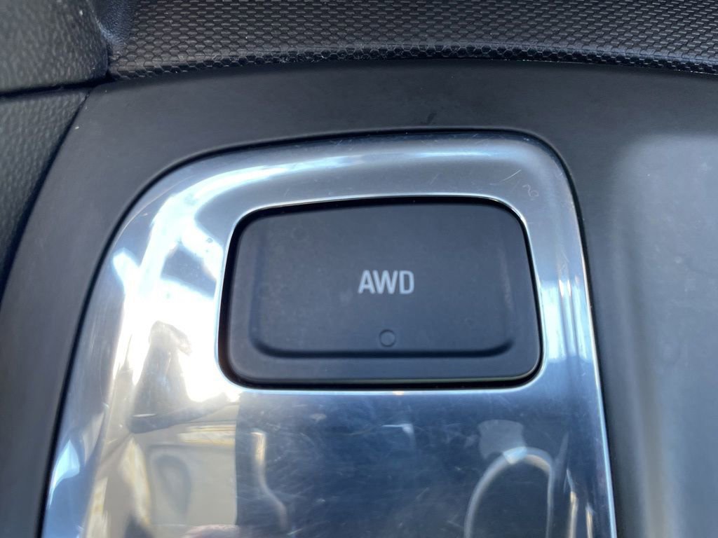 Used 2023 Chevrolet Equinox LS image 23