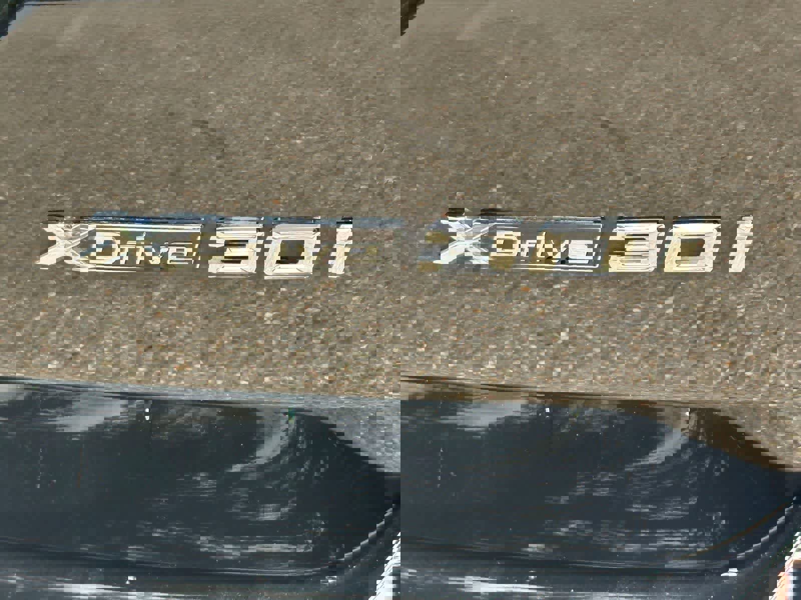 Used 2022 BMW X3 xDrive30i w/ Premium Package image 6