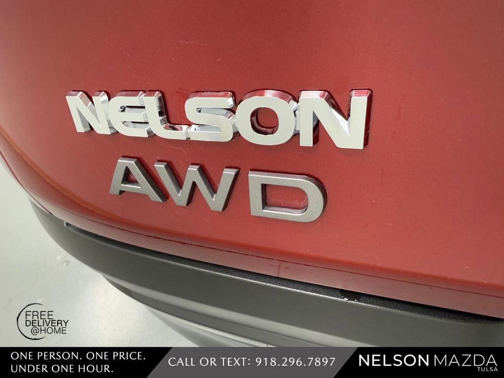 Used 2025 Nissan Murano SL image 15