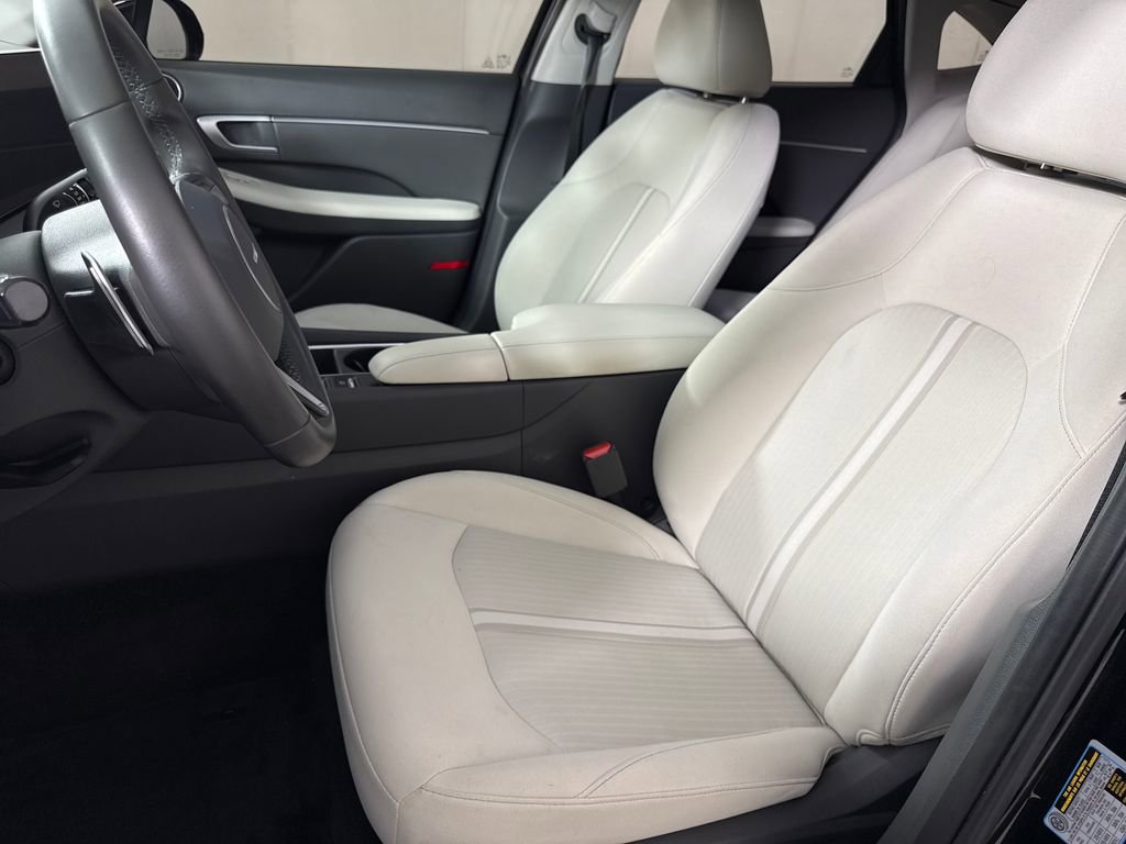 Used 2024 Hyundai Sonata SEL w/ Convenience Package FWD image 13