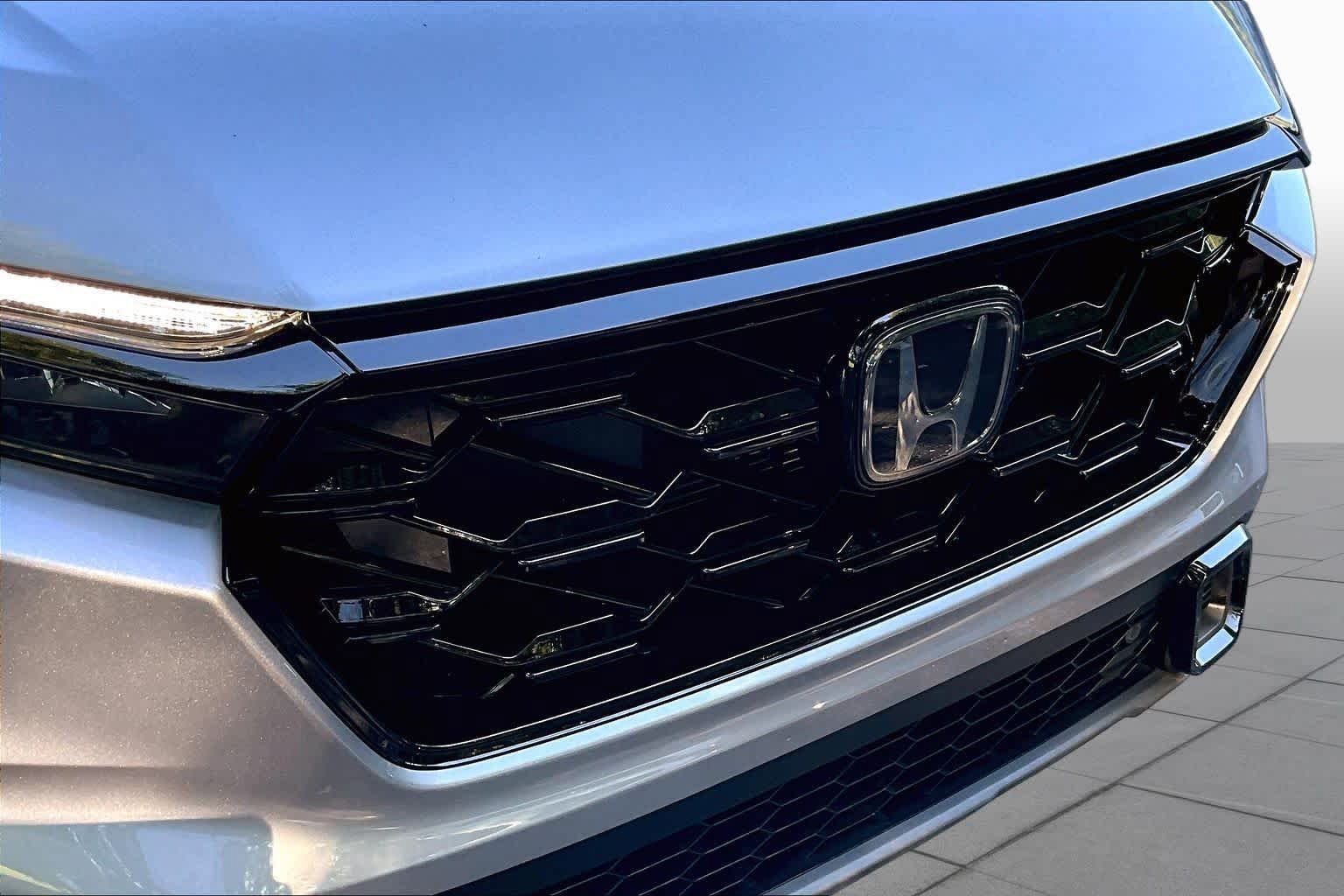Used 2026 Honda CR-V Sport-L image 30