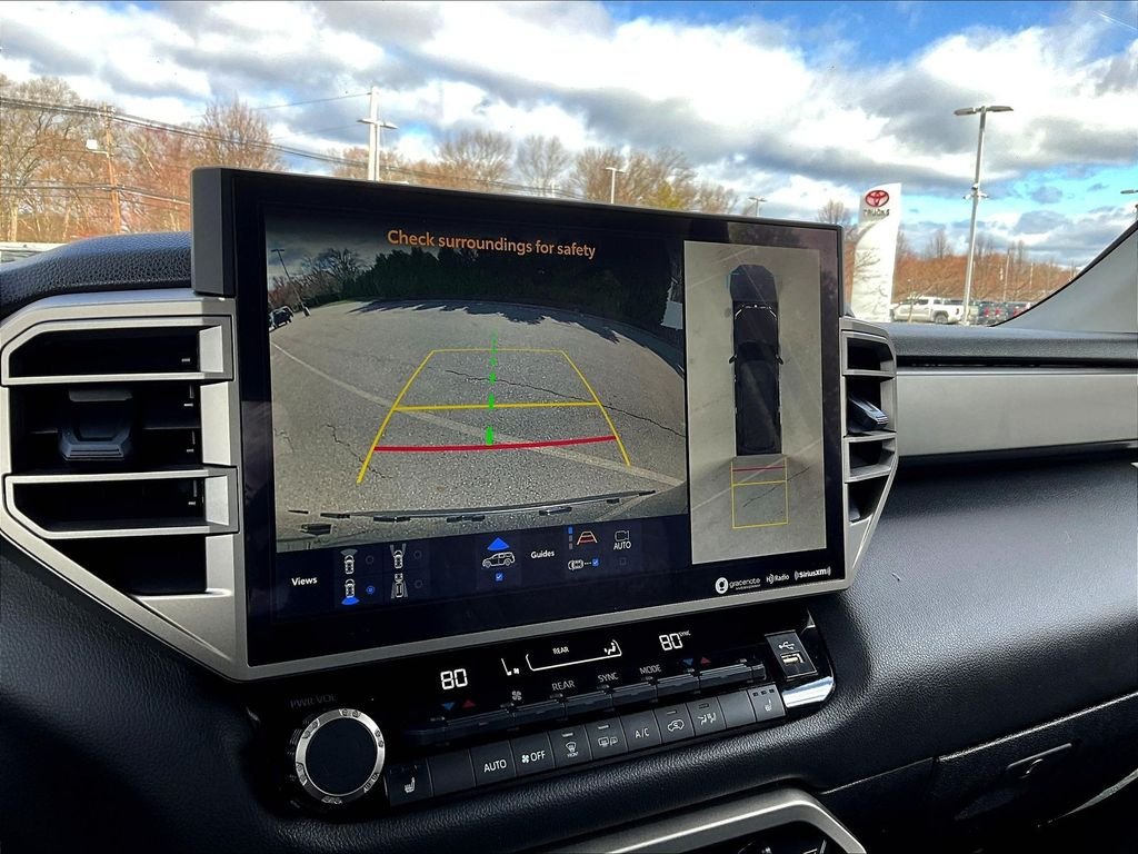 Used 2024 Toyota Sequoia SR5 AWD/4WD image 20
