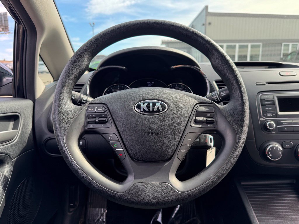 Used 2014 Kia Forte LX FWD image 27