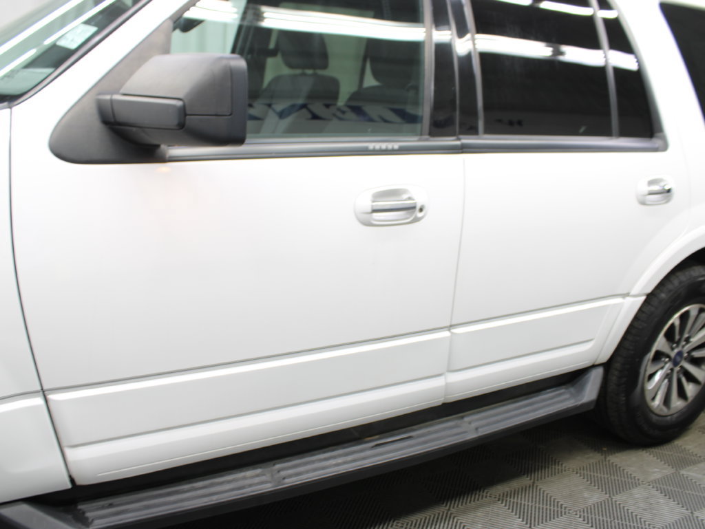 Used 2016 Ford Expedition XLT AWD/4WD image 42
