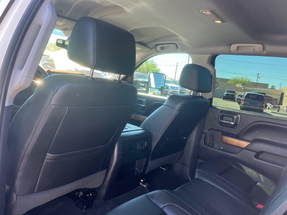 Used 2016 Chevrolet Silverado 1500 LTZ w/ Sport Package AWD/4WD image 27