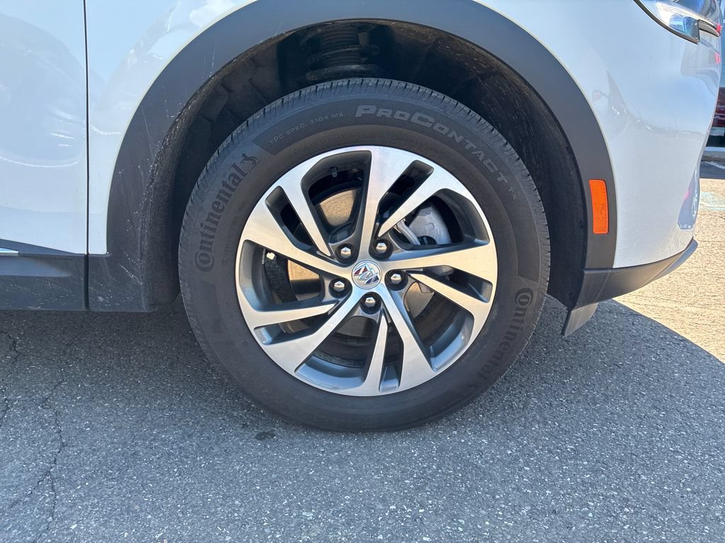 Used 2023 Buick Envision Essence AWD/4WD image 9
