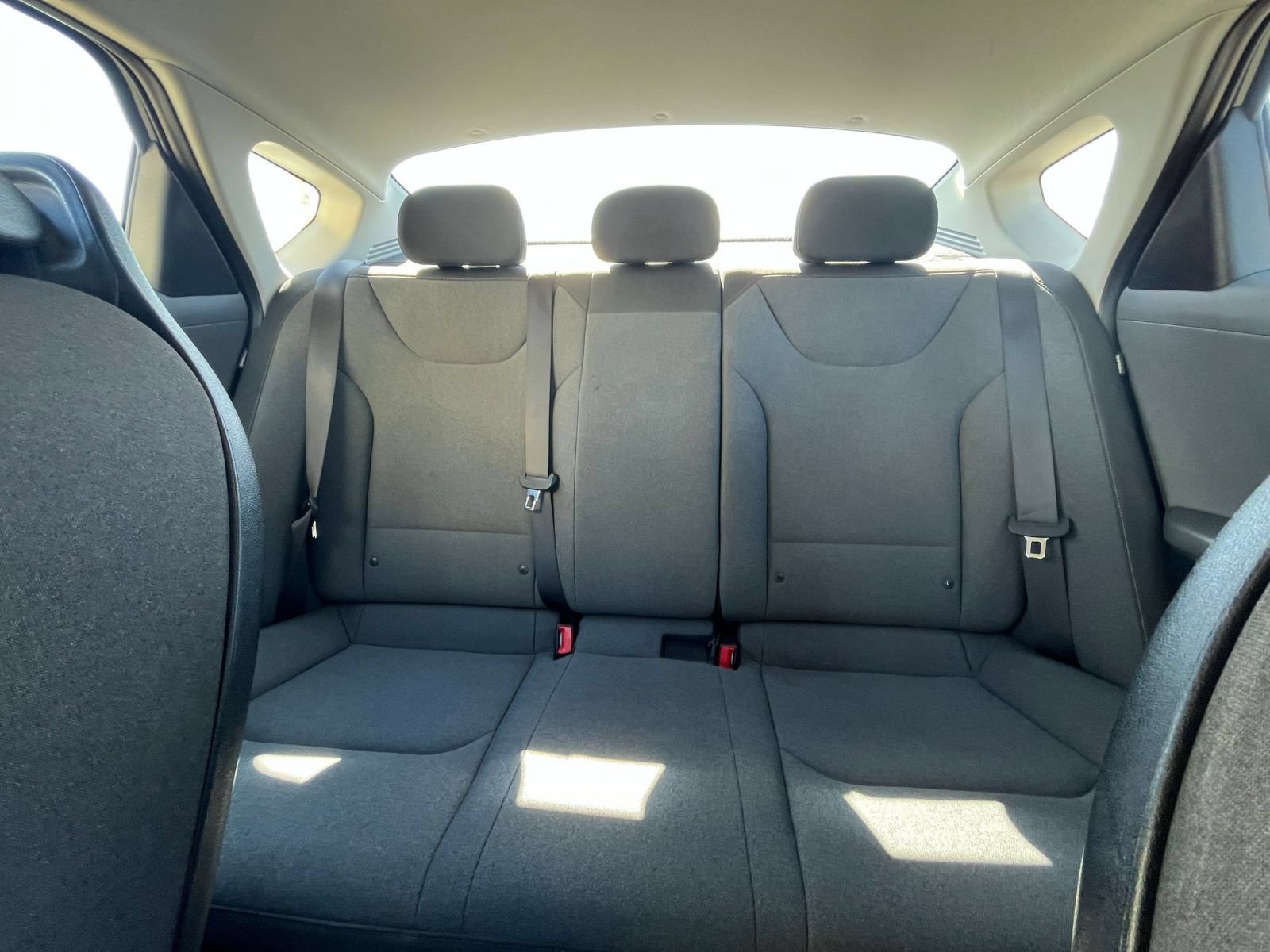 Used 2025 Kia K4 FWD image 33