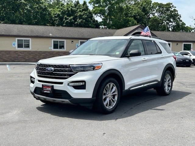 Used 2021 Ford Explorer XLT w/ Equipment Group 202A AWD/4WD image 1