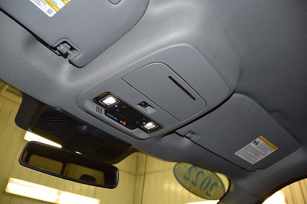 Used 2022 Ford F150 Lariat w/ Equipment Group 502A High image 30