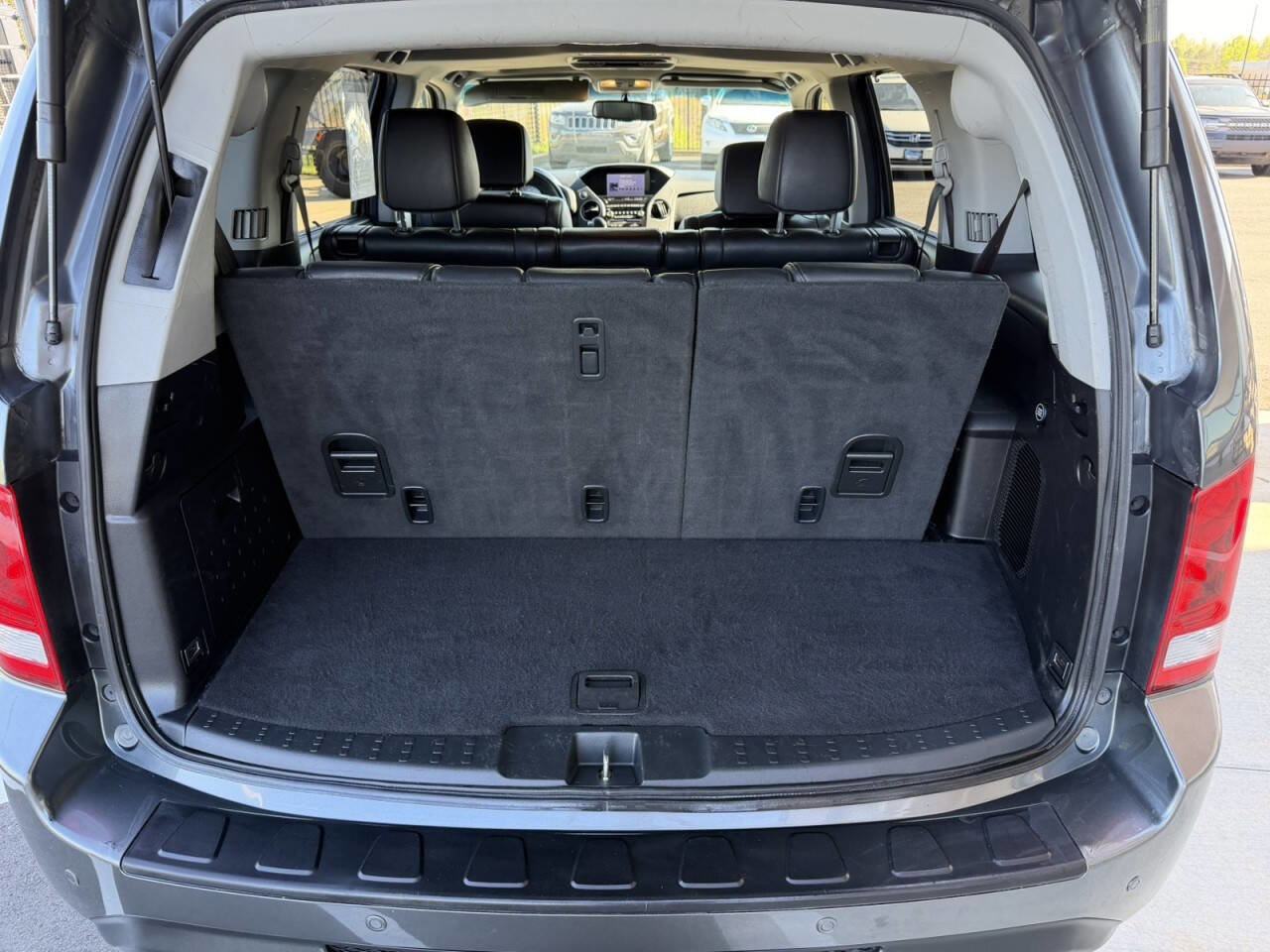 Used 2013 Honda Pilot Touring image 12