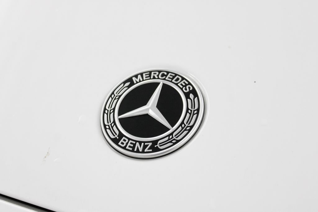 Used 2025 Mercedes-Benz GLA 250 4MATIC image 40