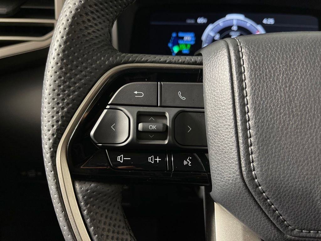 Used 2024 Toyota Tundra Limited image 26