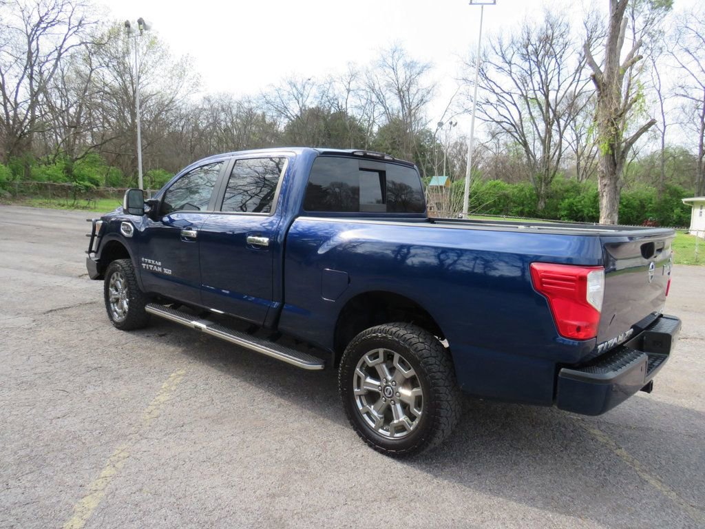 Used 2019 Nissan Titan SL w/ Texas Titan Edition image 8