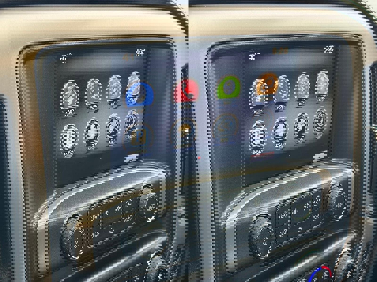 Used 2015 GMC Sierra 1500 Denali w/ Driver Alert Package image 15