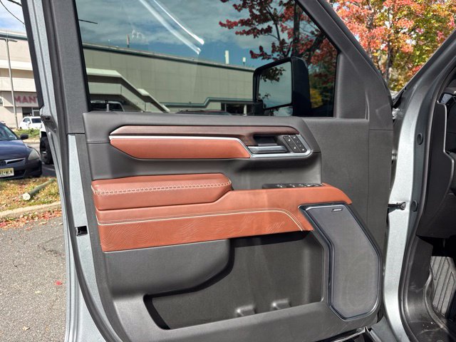Used 2026 GMC Sierra 3500 Denali Ultimate AWD/4WD image 40