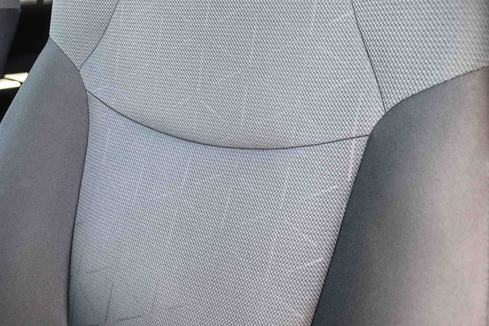 Used 2025 Toyota RAV4 XLE FWD image 21