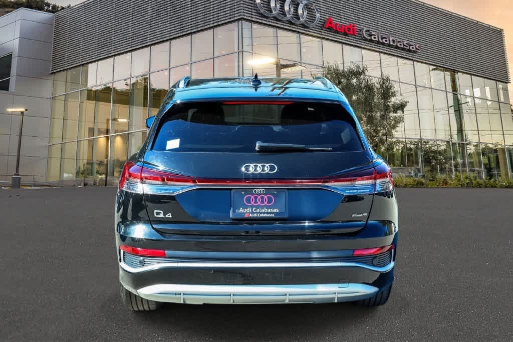 Used 2024 Audi Q4 e-tron Prestige AWD/4WD image 5