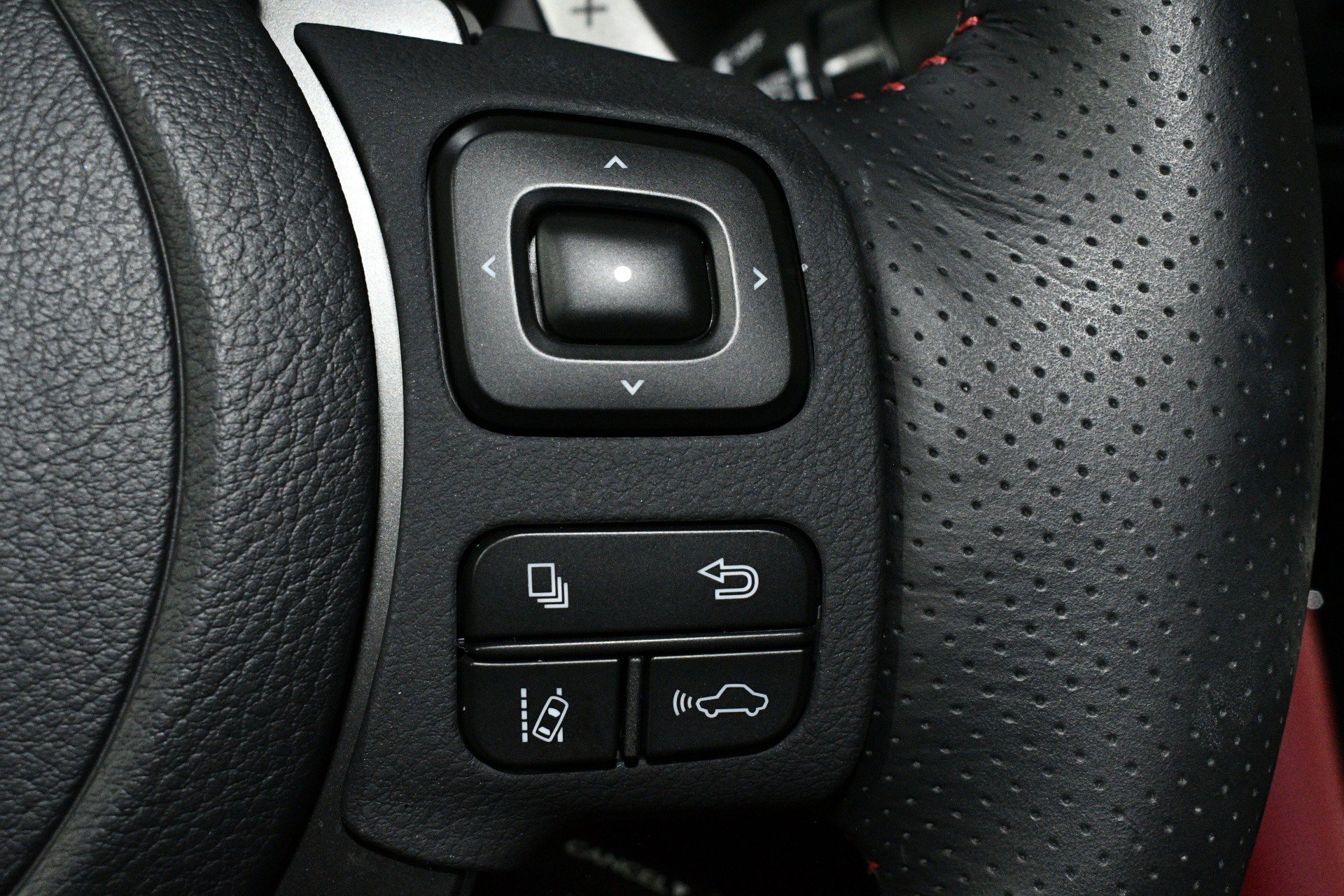 Used 2025 Lexus IS 350 F Sport w/ Navigation Package RWD image 28