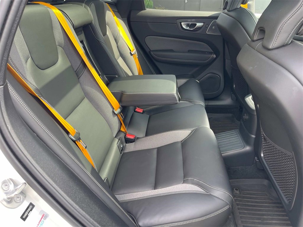 Used 2024 Volvo XC60 T8 Polestar w/ Protection Package Premier image 37