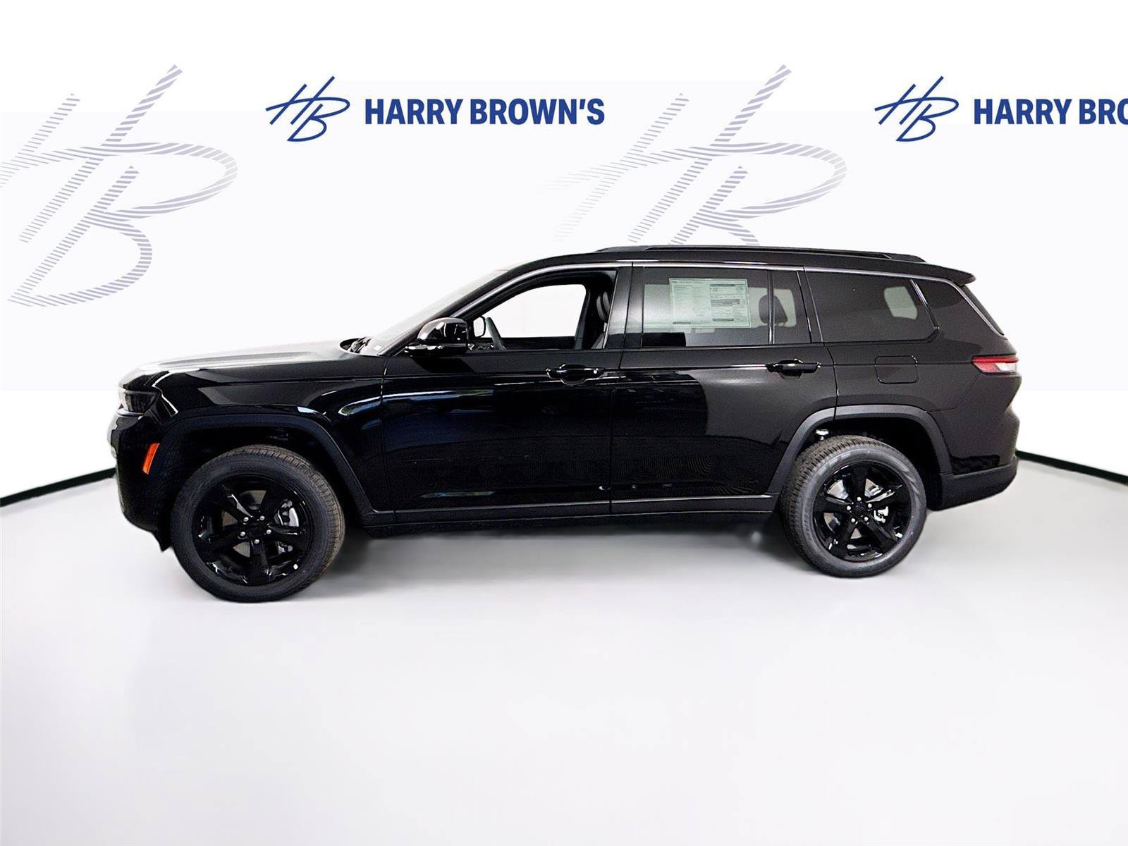 New 2026 Jeep Grand Cherokee L Limited w/ Limited Altitude Package AWD/4WD image 30
