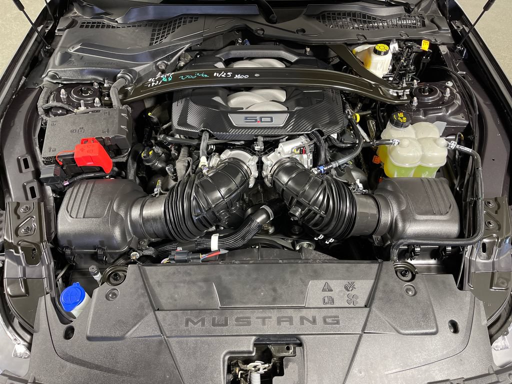 Used 2024 Ford Mustang GT w/ GT Performance Package RWD image 9
