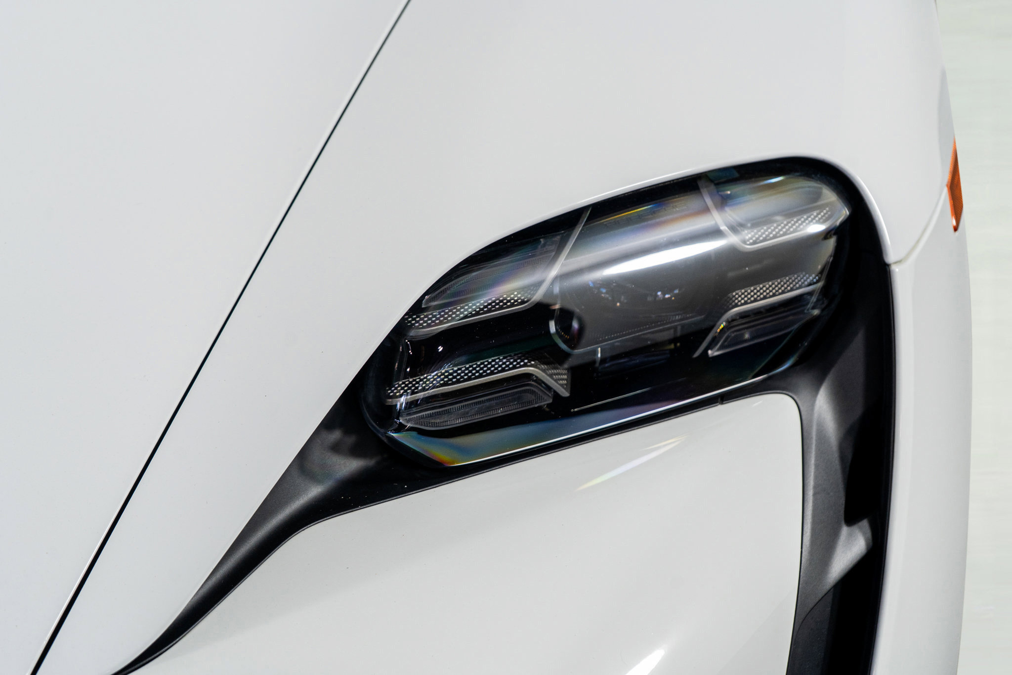 Used 2024 Porsche Taycan Turbo w/ Premium Package image 24