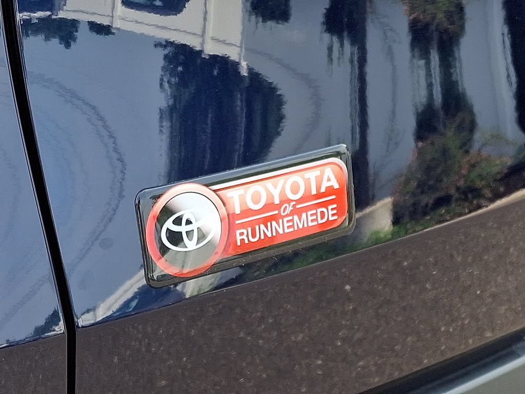 Certified 2024 Toyota Grand Highlander FWD image 29