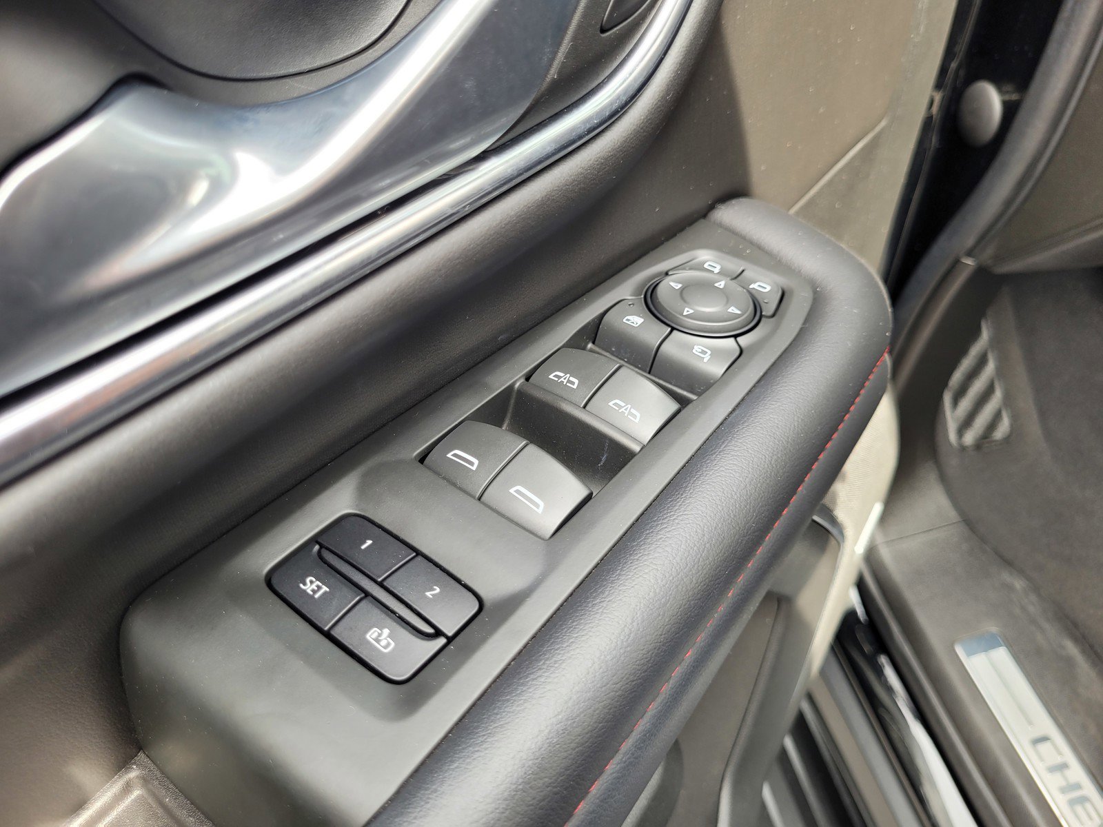 Used 2022 Chevrolet Tahoe RST w/ Luxury Package image 26