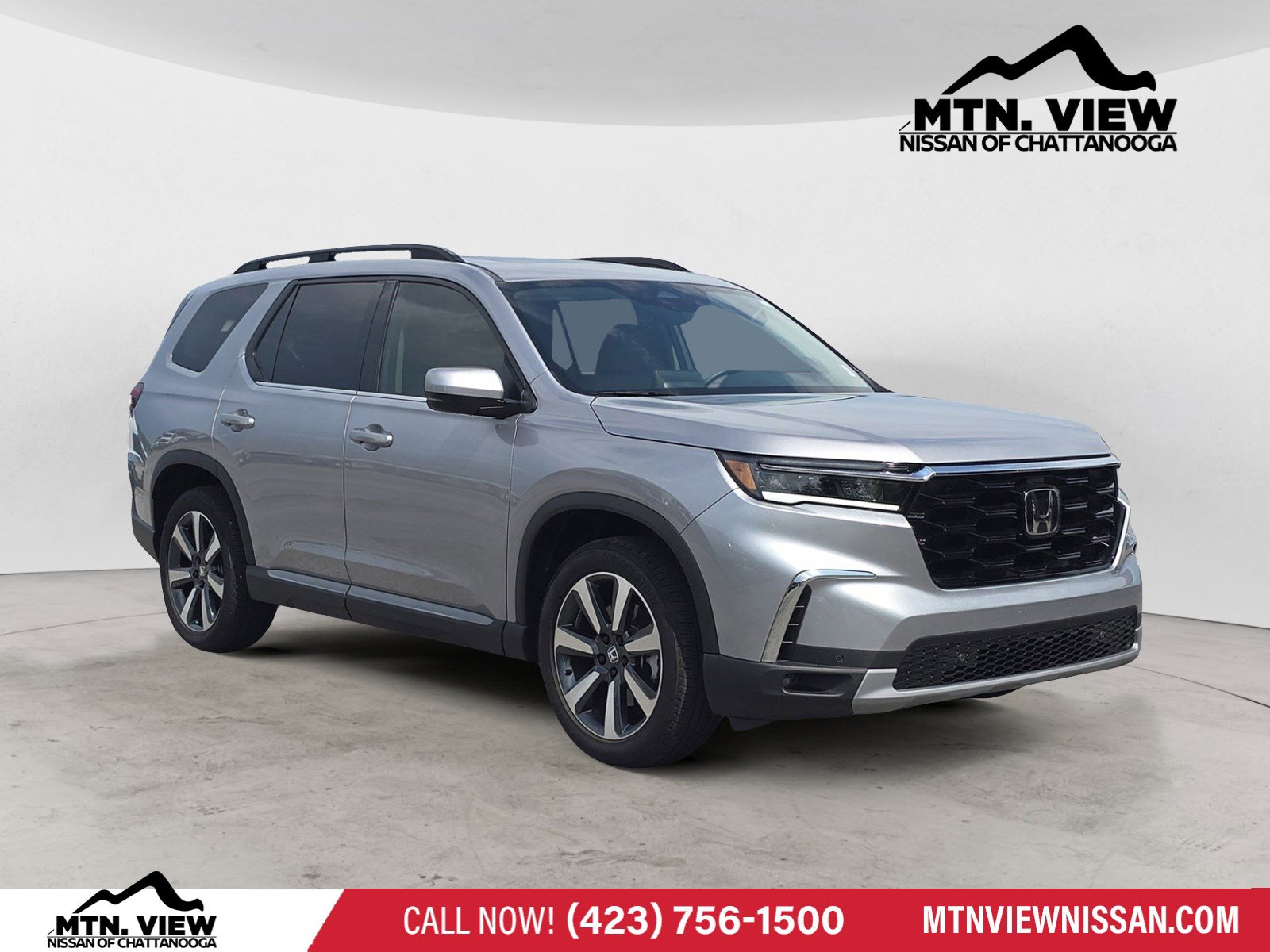 Used 2025 Honda Pilot Touring