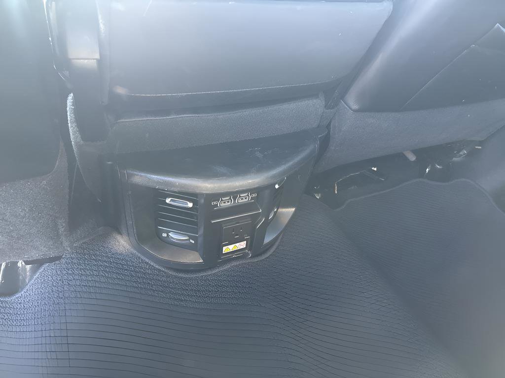 Used 2024 RAM 2500 Laramie image 21