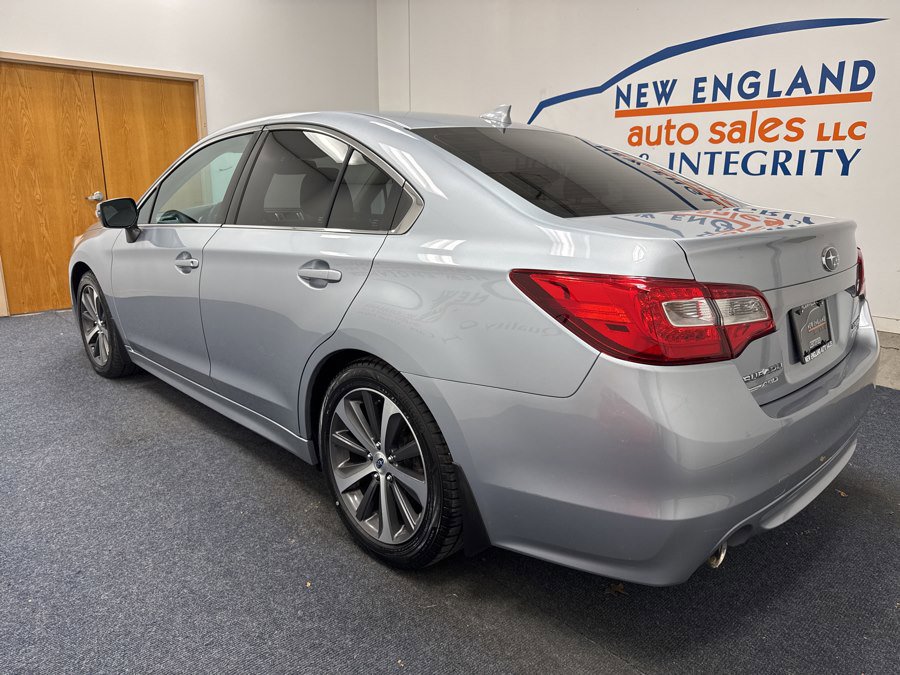 Used 2017 Subaru Legacy 2.5i Limited w/ Popular Package #4 image 2