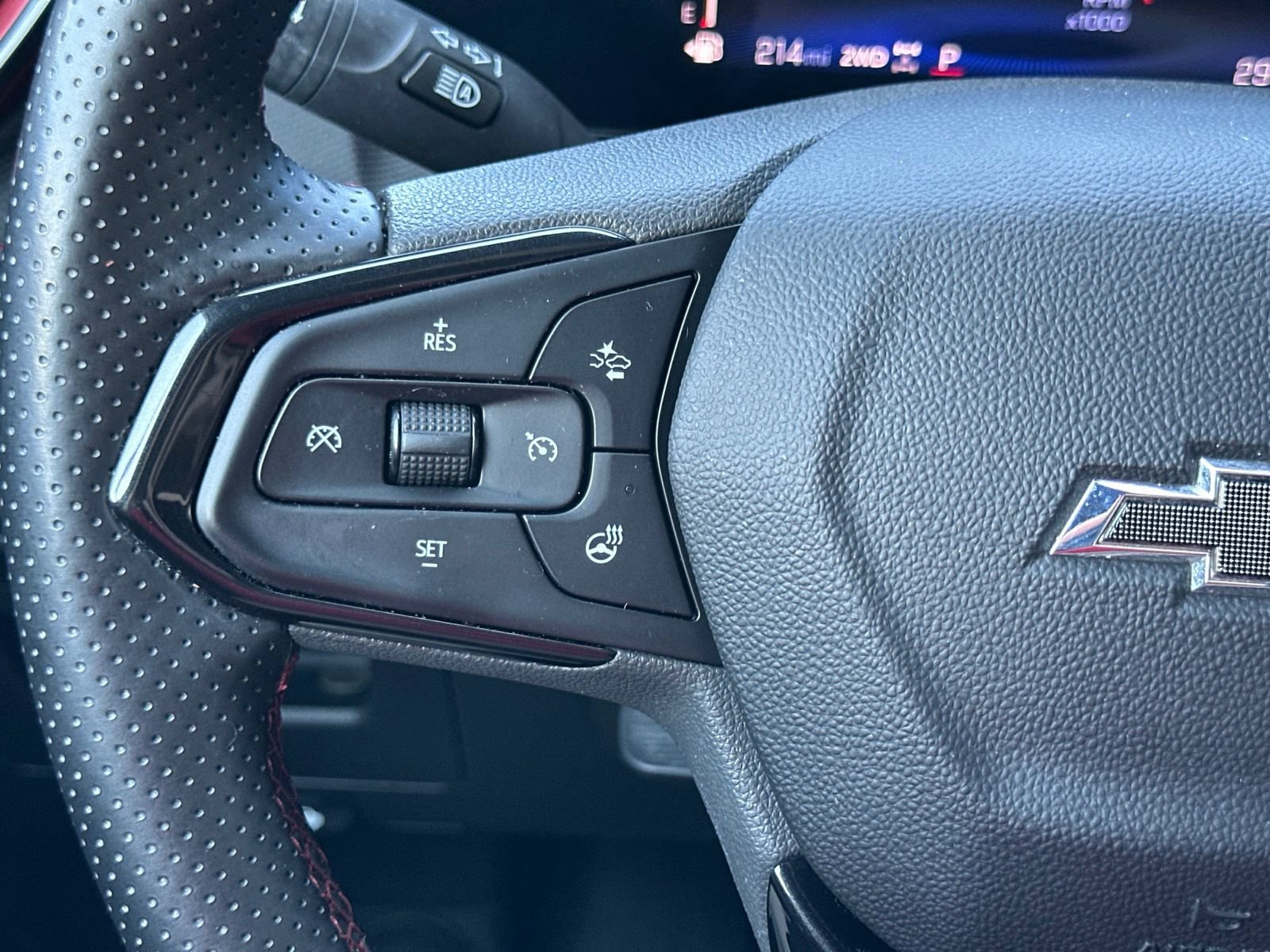 Used 2024 Chevrolet TrailBlazer RS w/ Convenience Package AWD/4WD image 25