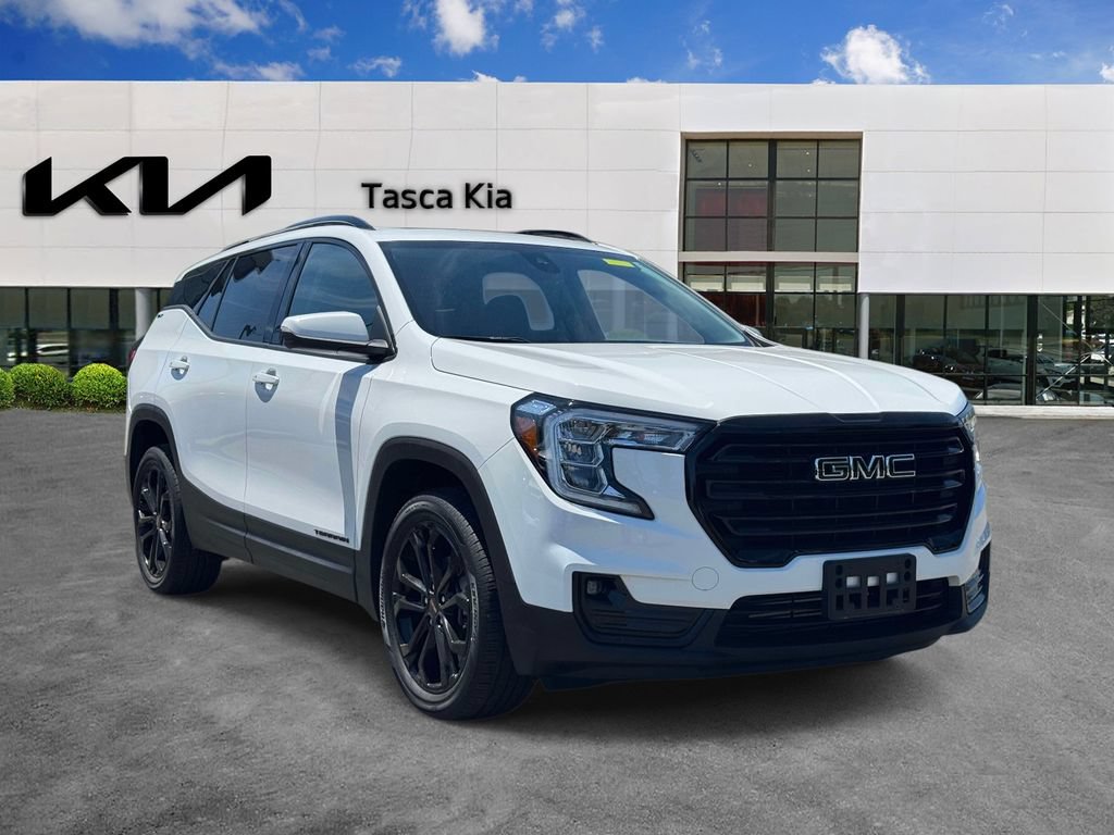 Used 2022 GMC Terrain SLT w/ Infotainment Package II AWD/4WD image 1