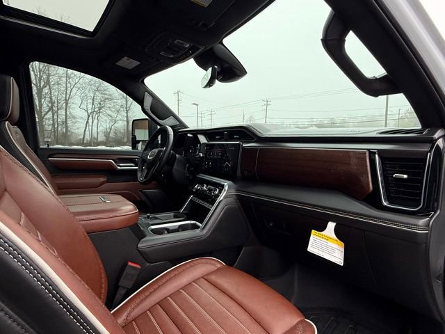 Used 2025 GMC Sierra 2500 Denali Ultimate image 21