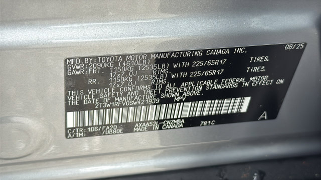 Used 2025 Toyota RAV4 XLE w/ Convenience Package FWD image 27