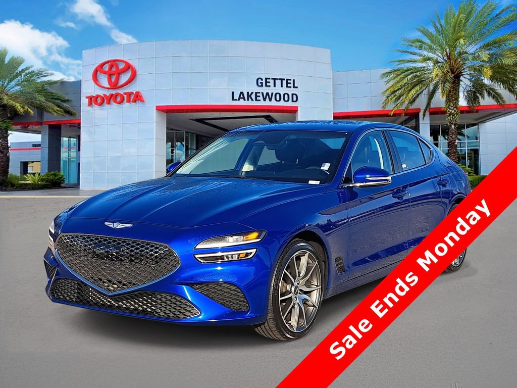 Used 2023 Genesis G70 2.0T image 1
