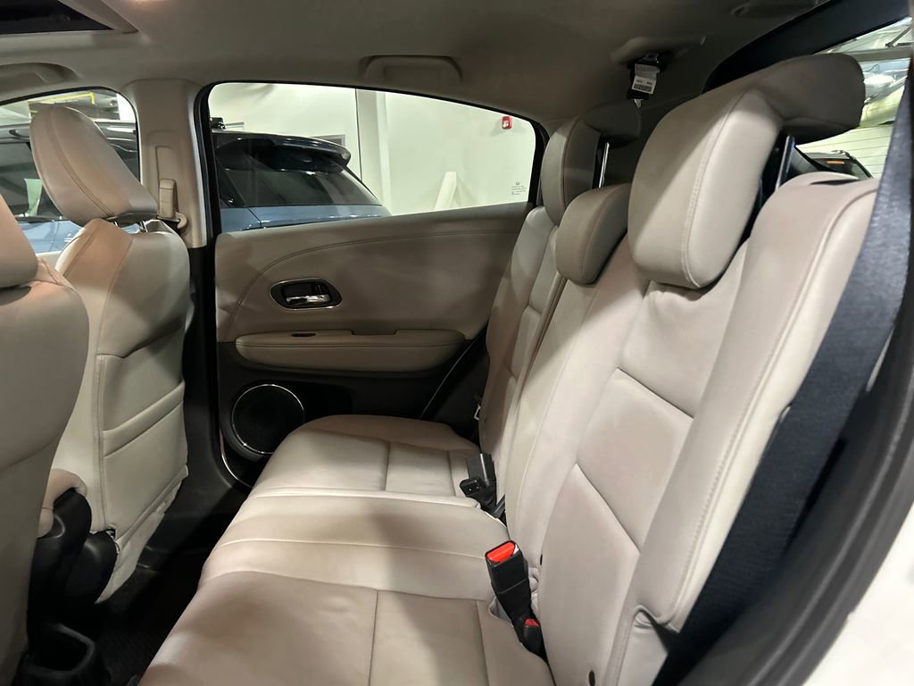 Used 2019 Honda HR-V Touring image 23