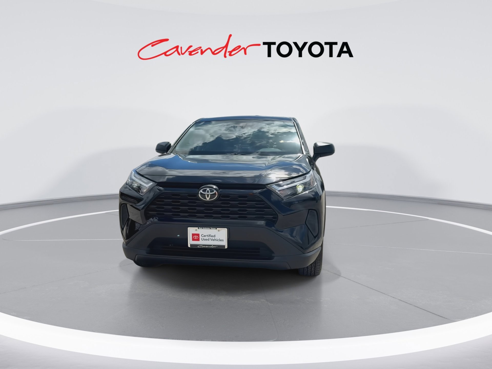 Certified 2025 Toyota RAV4 LE FWD image 3