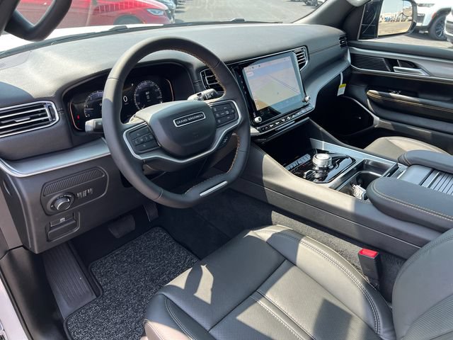 New 2026 Jeep Grand Wagoneer 4WD image 31