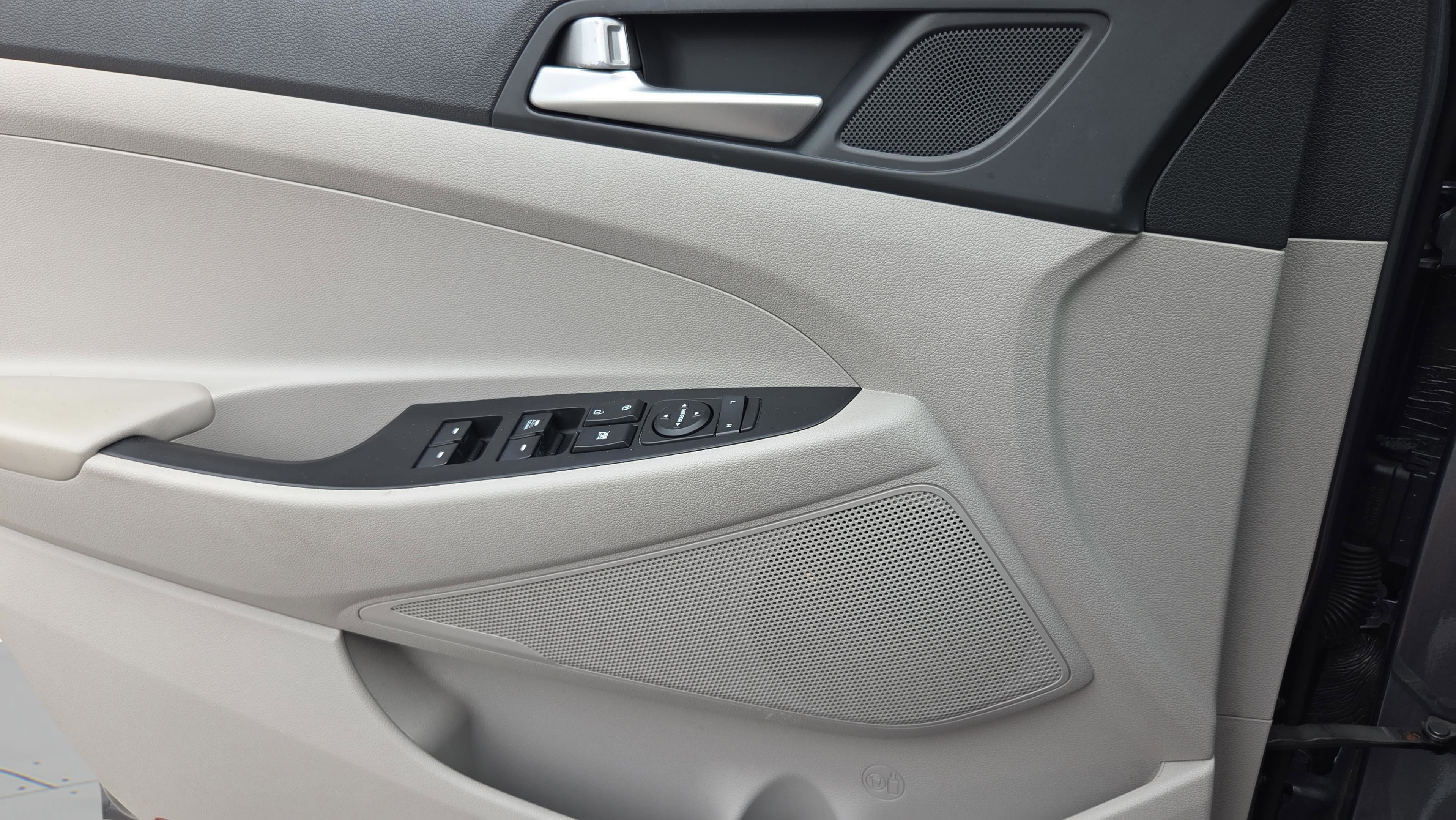 Used 2019 Hyundai Tucson SE FWD image 25