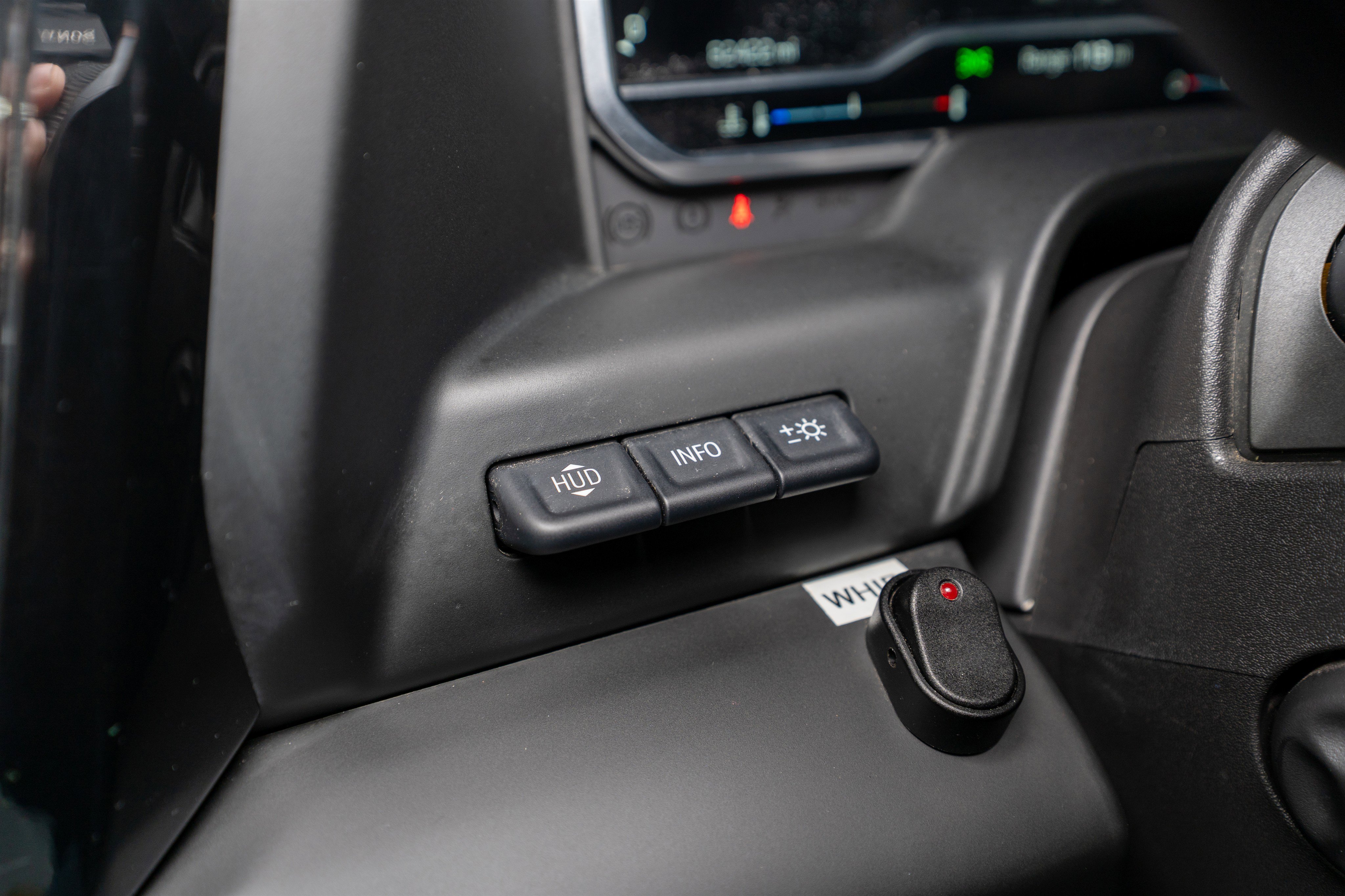 Used 2022 GMC Sierra 1500 AT4X image 34