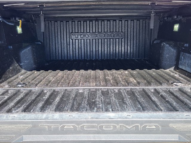 Used 2025 Toyota Tacoma TRD Sport w/ TRD Sport Premium Package AWD/4WD image 38