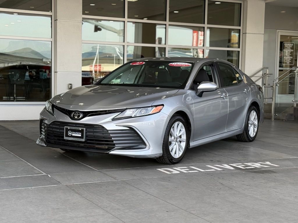 Certified 2022 Toyota Camry LE image 3