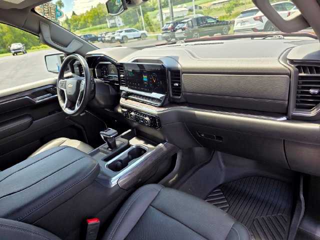 Used 2023 Chevrolet Silverado 1500 LTZ AWD/4WD image 27