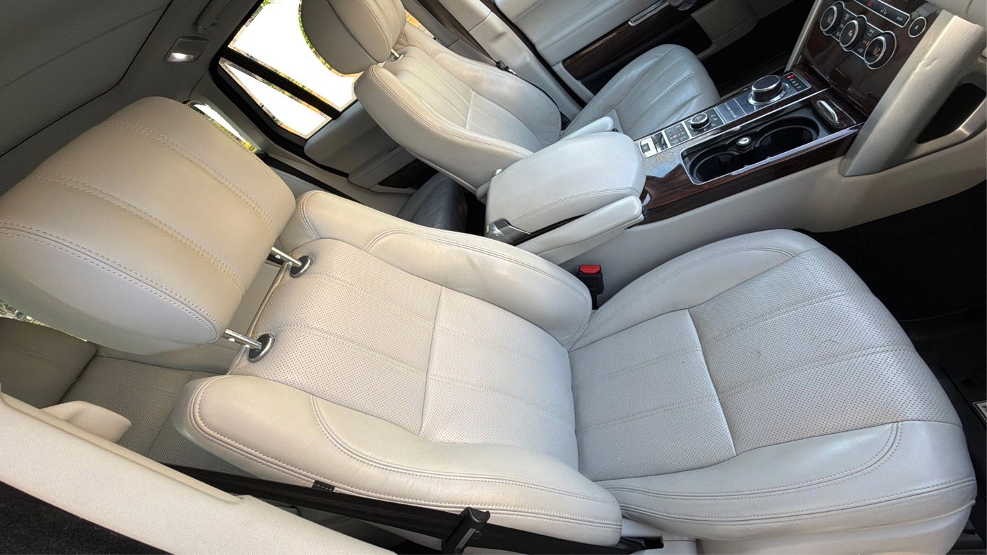 Used 2016 Land Rover Range Rover HSE image 15