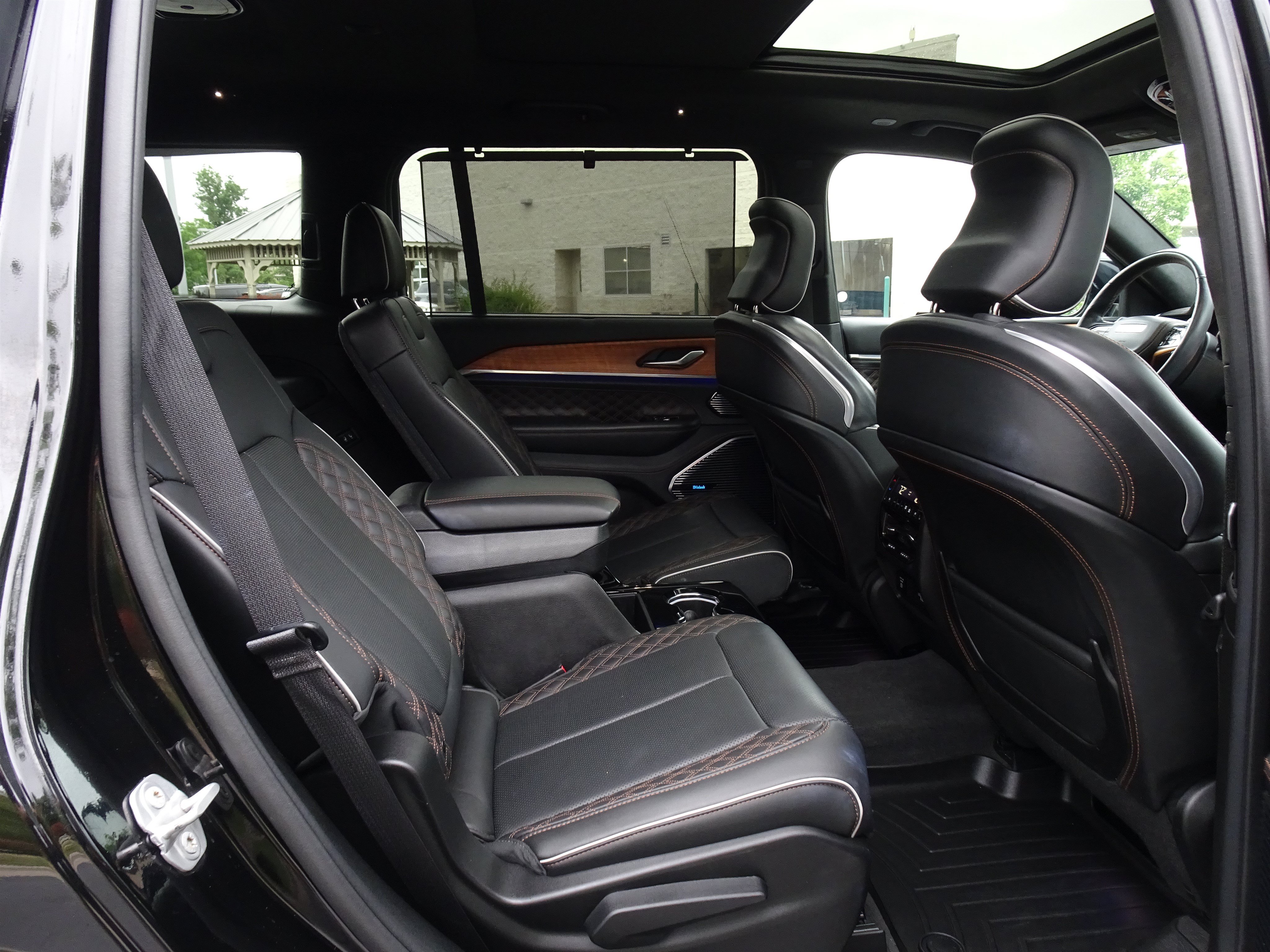 Used 2021 Jeep Grand Cherokee L Summit AWD/4WD image 22