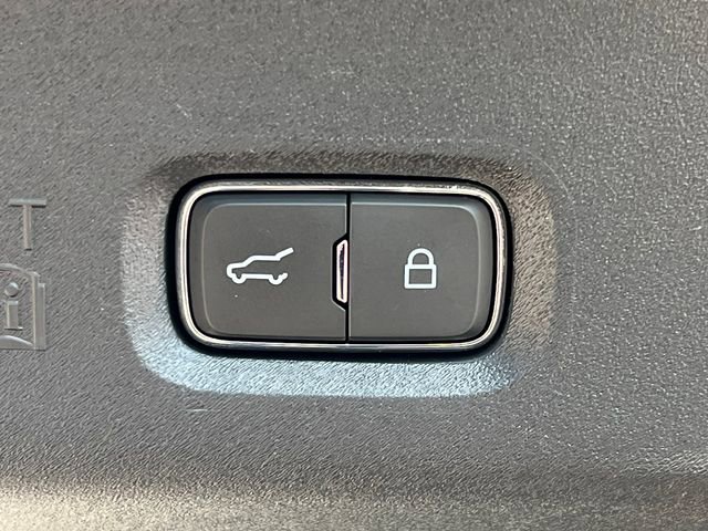 Used 2025 Ford Expedition Max Platinum image 44