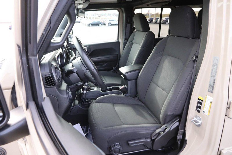 Used 2022 Jeep Wrangler Unlimited Sport image 9