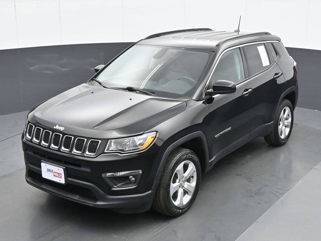 Used 2018 Jeep Compass Latitude w/ Popular Equipment Group image 17